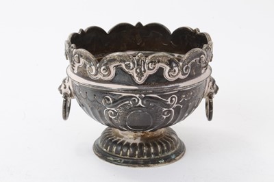 Lot 196 - 1920s silver bowl in the form of a miniature montieth, with scroll rim and side mounted handles