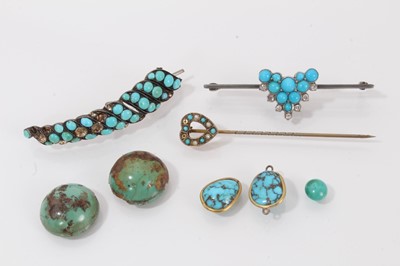 Lot 371 - Turquoise jewellery and loose pieces of turquoise