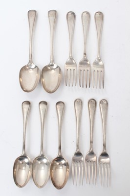 Lot 241 - Victorian silver beaded Old English pattern flatware