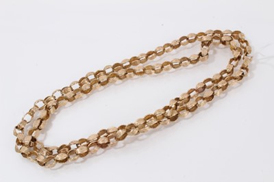 Lot 360 - Heavy 9ct yellow gold chain with textured gold belcher links