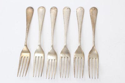 Lot 233 - Composite set of six Old English pattern dessert forks