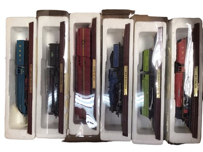 Lot 1805 - Selection of mounted OO gauge locomotive models (13)