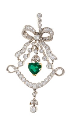 Lot 423 - Edwardian style emerald and diamond pendant