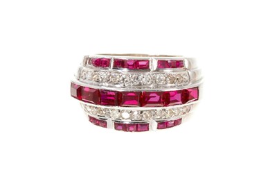 Lot 497 - Art Deco ruby and diamond five-row ring with calibre cut rubies and single cut diamonds in platinum setting