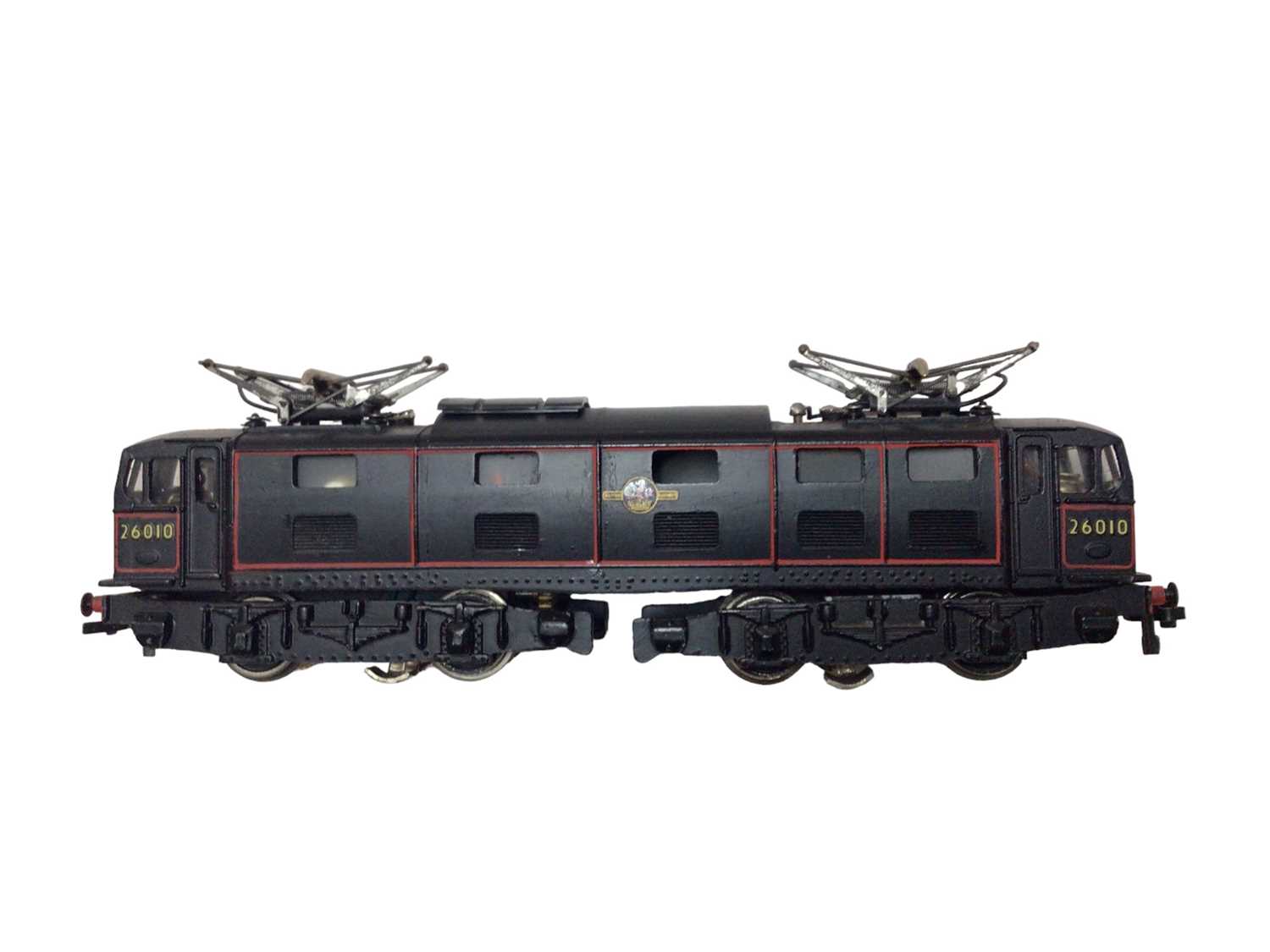 Lot 1840 - Trix OO gauge BR lined black E.M.I Class Bo-