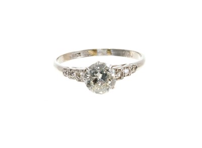 Lot 455 - Art Deco diamond single stone ring