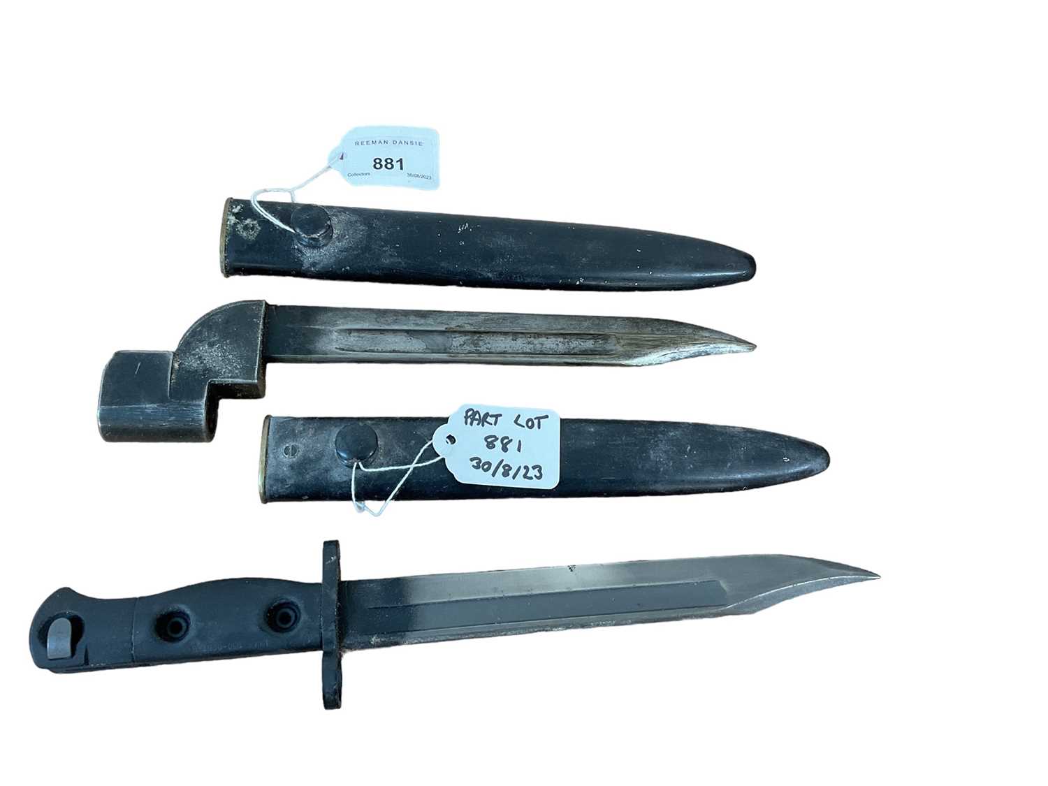 Lot 881 - British Army No.4 MK1 knife bayonet in scabbard, together with a British L1A1 bayonet in scabbard (2)