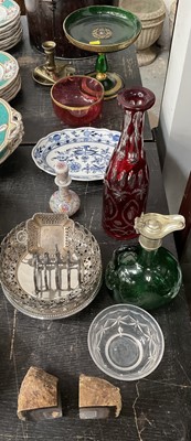 Lot 155 - Collection of glass, ceramics and silverware