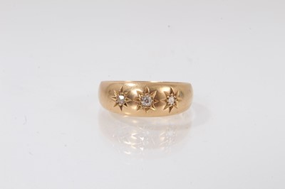 Lot 403 - Edwardian 18ct gold diamond three stone gypsy ring