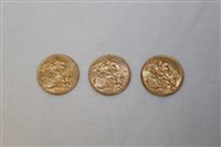 Lot 2146 - G.B. George V gold Sovereigns - 1911 (x 3)....