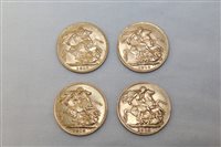 Lot 2062 - G.B. George V gold Sovereigns - 1913 (x 4). F -...