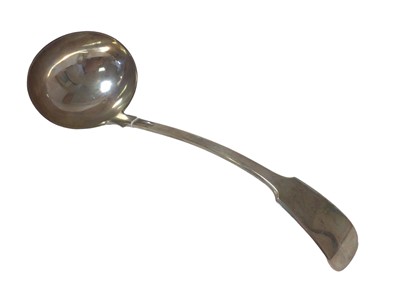 Lot 309 - Late Victorian silver Fiddle pattern soup ladle (London 1901) Josiah Williams & Co.