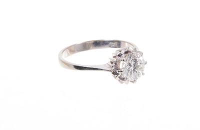 Lot 837 - Diamond single stone ring with a brilliant cut diamond estimated to weigh approximately 1ct, in platinum setting