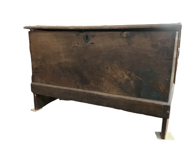 Lot 1232 - Antique elm blanket box