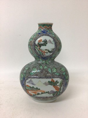 Lot 40 - Chinese famille verte double gourd vase