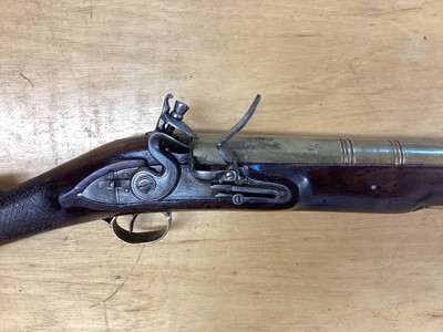 Lot 971 - Reproduction flintlock blunderbuss with brass flared barrel 73.5cm