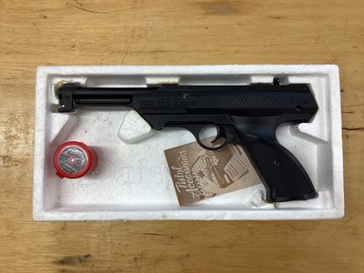 Lot 999 - BSA 240 Magnum .22 air pistol and Daisy BB Model 188 air pistol (2)