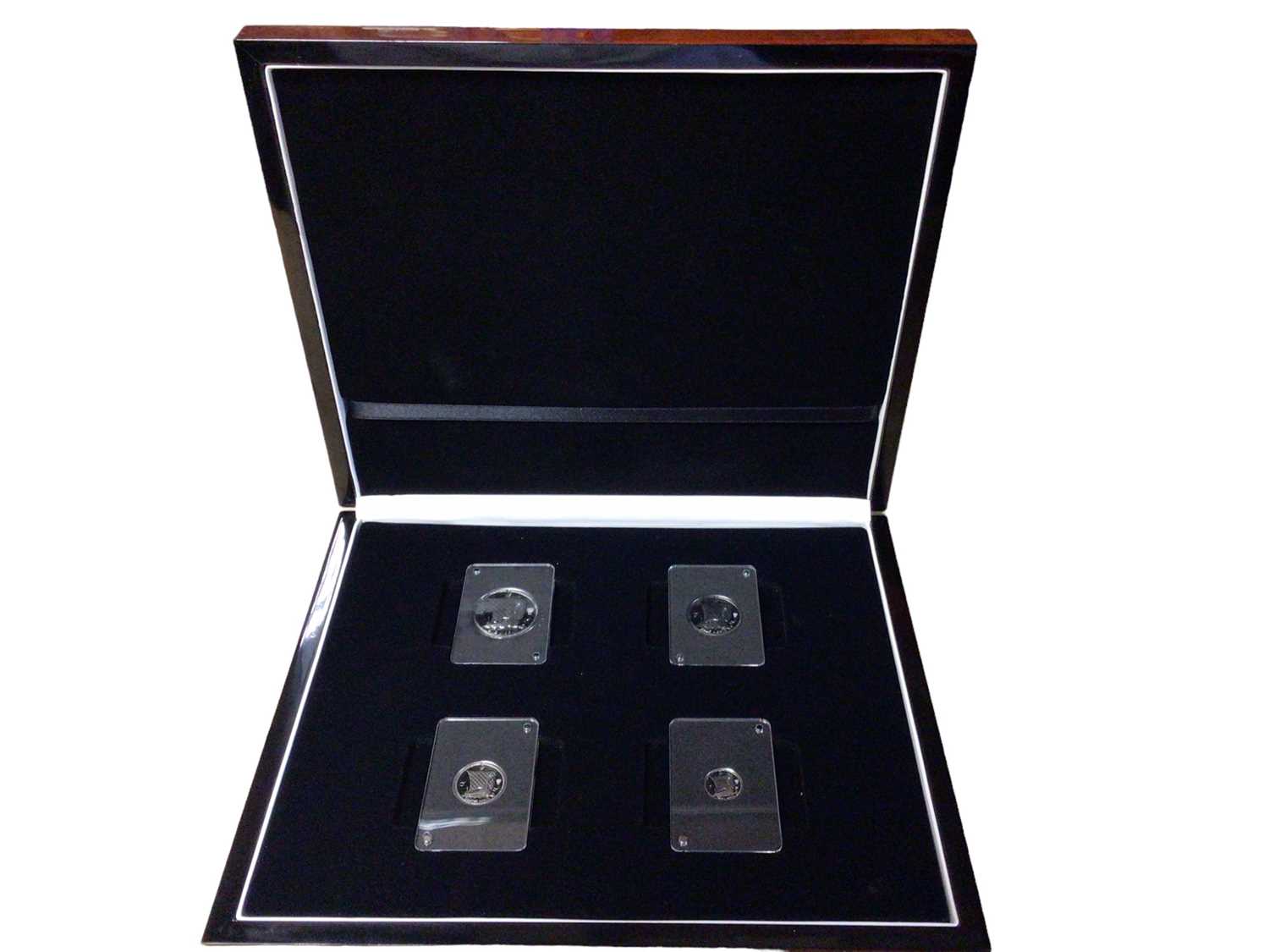 Lot 529 - Isle of Man - L.M.O. HM Queen Elizabeth II 90th Birthday four coin .995 fine platinum proof 'Noble Collection' to include Noble (Wt. 31.103gms), Half Noble (Wt. 15.55gms), Quarter Noble (Wt. 7.77gm...