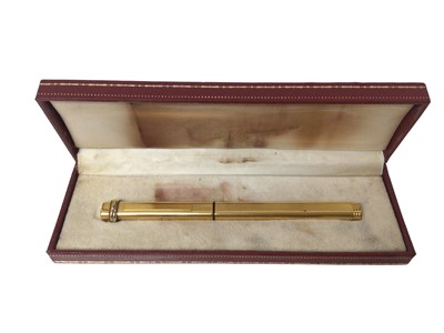 Lot 177 - Cartier gold plated fountain pen in original box