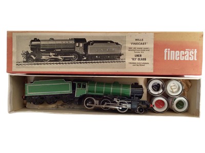 Lot 1979 - Wills Finecast constructed LNER K3 Class 2-6-2 locomotive and tender, SNCF French diesel BB-9001, Rivarossi 0-4-0 tank engine and Jouef 2-8-2 SNCF French tender locomotive 141-P-102, boxed 8269 (4)