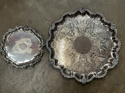 Lot 173 - Good quality silver plated shaped tray in the antique style together with a good quality salver in the Georgian style by 'Elkington'