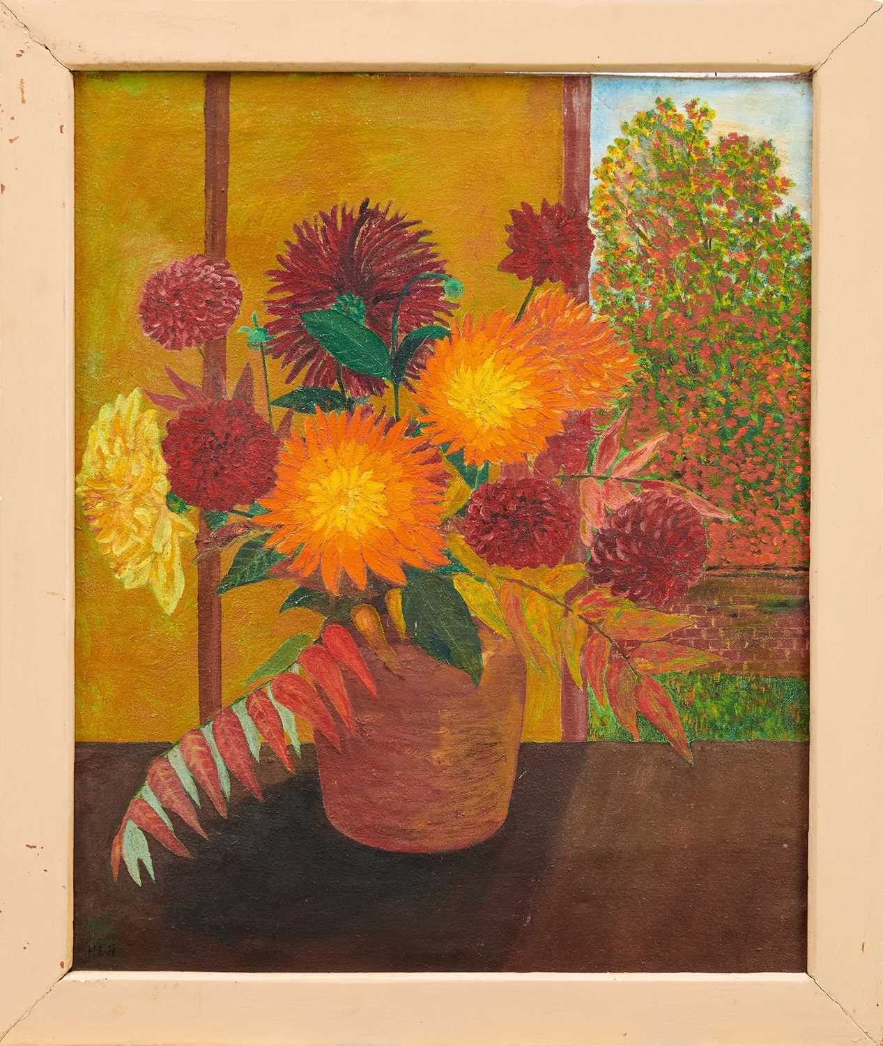 Lot 813 - Harry Hambling (1902-1998) oil on canvas - Still Life Dahlias 1974, initialled, framed