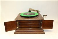 Lot 2767 - Early 20th century 'His Master's Voice'...