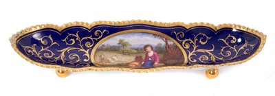 Lot 57 - A Flight, Barr and Barr Worcester pen tray, circa 1815-20