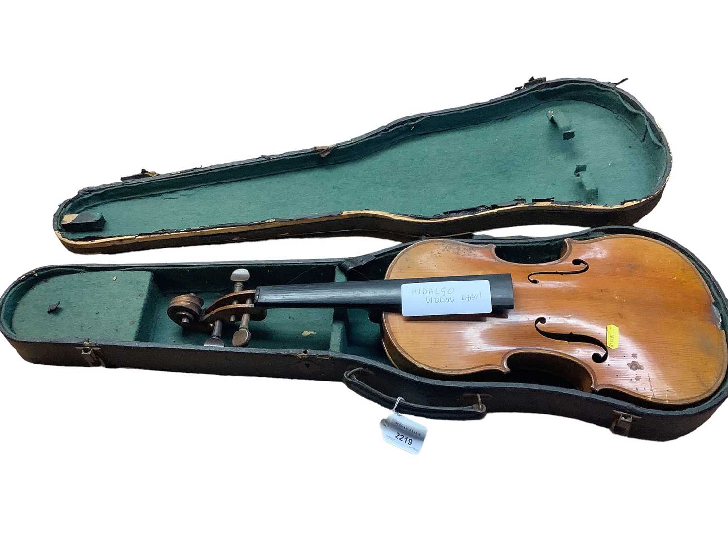 Lot 2219 - Hidalgo violin, in case