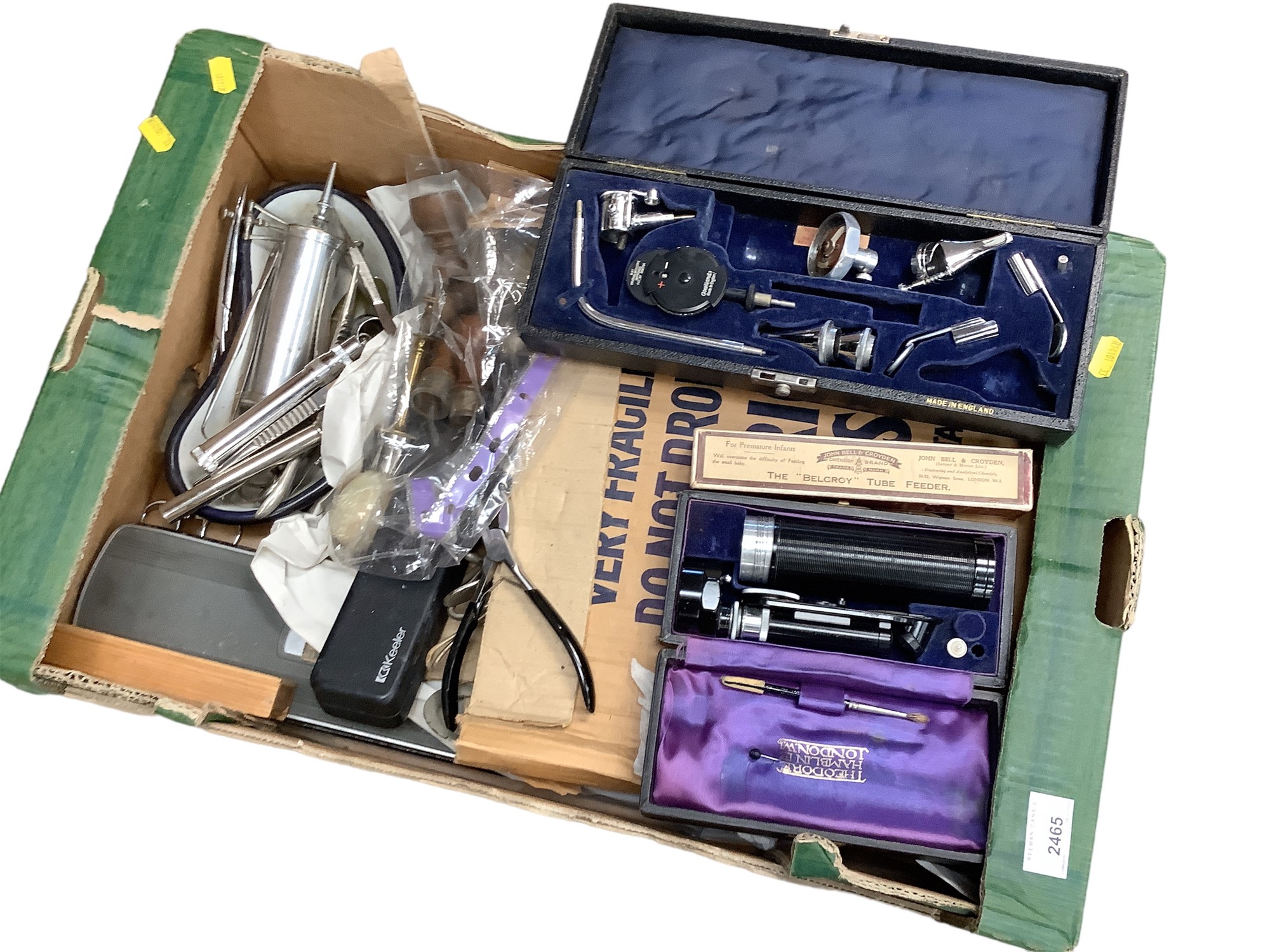 Lot 2465 Large collection of vintage medical