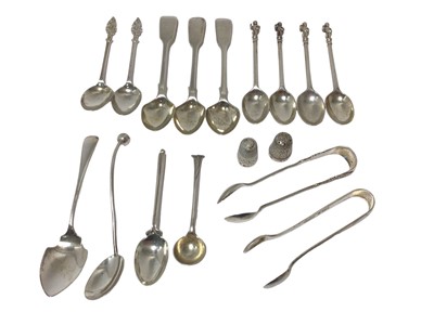 Lot 279 - Selection of miscellaneous silver including flatware and thimbles (various dates and makers)