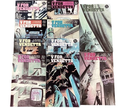 Lot 227 - DC Comics (1988-89) V For Vendetta By Alan Moore and David Lloyd #1-10 Complete Run.