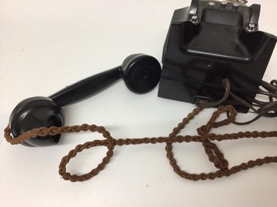 Lot 8 - Vintage 1940s bakelite telephone, purported to receive messages from the dead