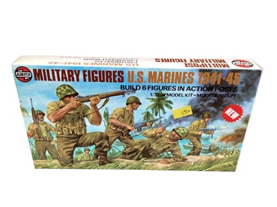 Lot 96 - Airfix 1:32 scale Multipose Military Figures US Marines 1941-45, all boxed 03583-9 (8)