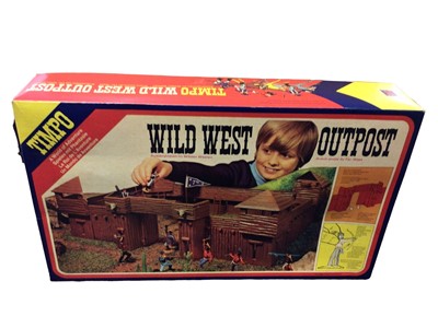 Lot 158 - Timpo SnapTogether Wild West Outpost No.257, boxed (1)