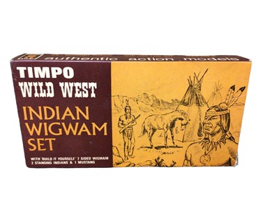 Lot 162 - Timpo Indian Wiwam Sets No.274, two box types (5)