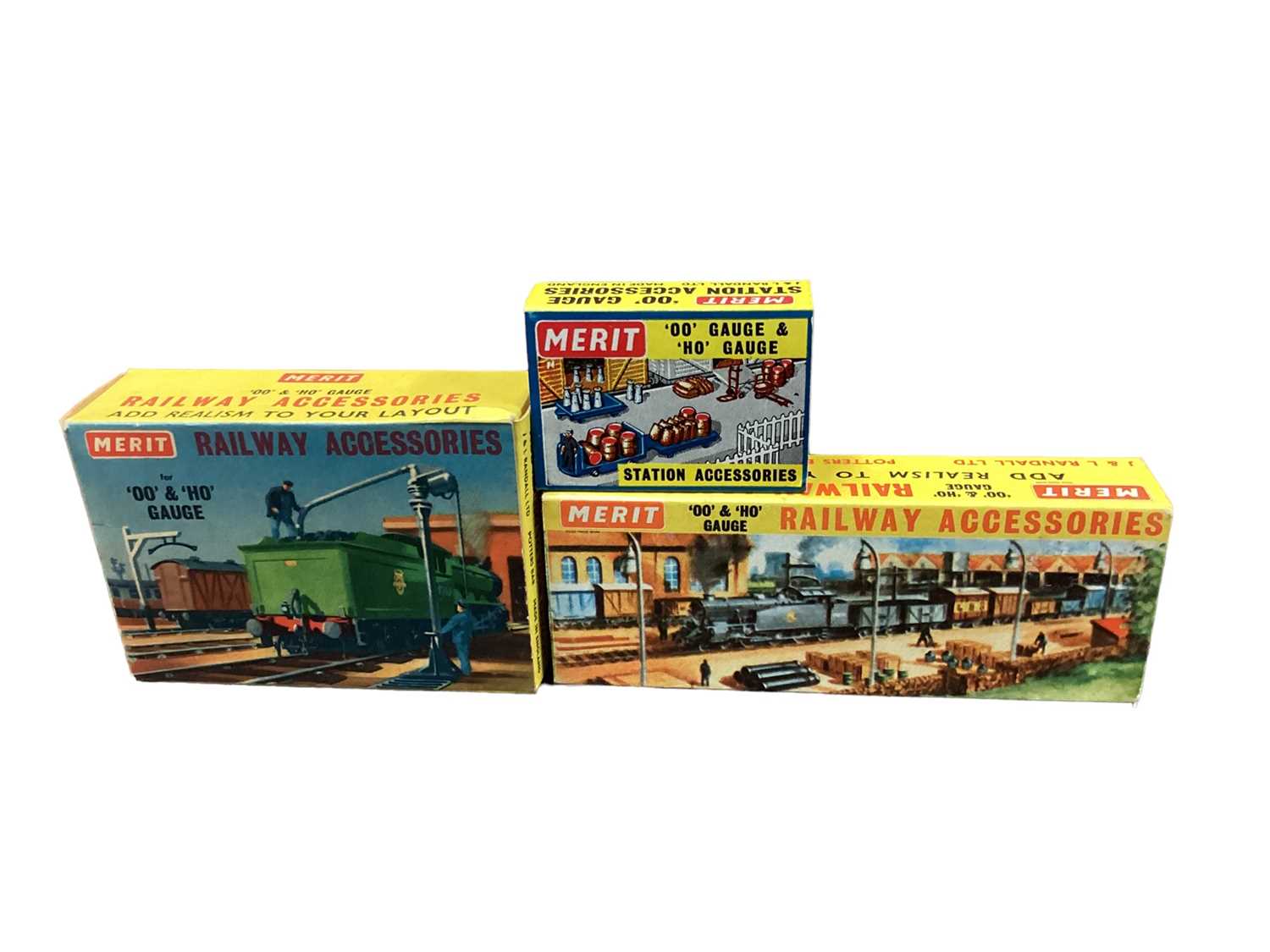 Lot 180 - Merit OO & HO gauge blister pack with blue