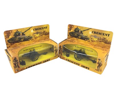 Lot 64 - Two Crescent Toys military 18 Pounder Field Gun No.1249, boxed (2)