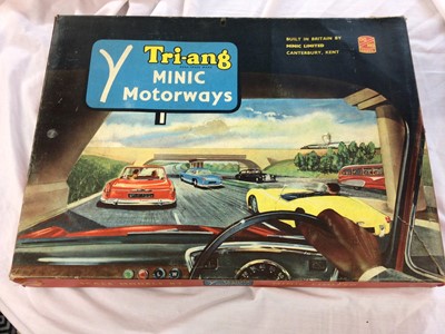 Lot 183 - Triang Minic Motorways OO/HO gauge set M.1511 (one controller missing). & Triang Spot-On Arkitex scale model construction kits Set No.1 & No.A, all boxed (3)