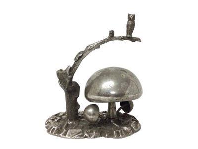 Lot 13 - A Victorian owl and toadstool table bell