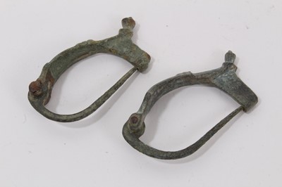 Lot 988 - Two similar Roman bow brooches