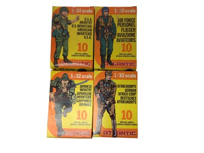 Lot 305 - Atlantic 1:32 Scale WWII Soldiers Complete Set No.s 2101-2108, all yellow boxes (8)