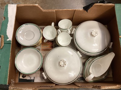 Lot 203 - Wedgwood 'Jade' pattern dinner service and a Royal Doulton 'Harlow' pattern tea set