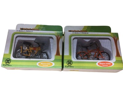 Lot 1963 - Zylmex diecast Minibikes Series complete set including Bridgestone 10 Speed H381, Huffy Tradewind H382, Royce Union H383 & Motocross H384, plus Motorbike Series Harley Davidson (Police) M358, all b...