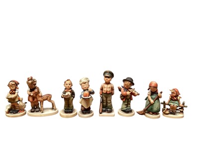 Lot 1139 - Collection of 16 Hummel figurines