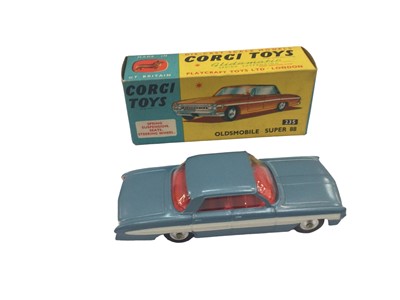 Lot 1808 - Corgi Oldsmobile Super 88 No. 235, Bentley Continental Sports No. 224, Mercedes Benz 300 SL Open Roadstar No. 305S, Jaguar Mark X No. 238 all boxed (4)