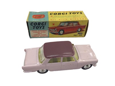 Lot 1810 - Corgi Aston Martin DB4 No. 218, Fiat No. 232, E Type Jaguar with detachable hard top No. 307, Lotus Racing Car No. 241. Ferrari Formula 1 No. 154 all boxed (5)