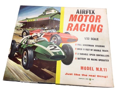 Lot 335 - Airfix Motor Racing 1:32 Scale Model M.R.11, boxed (1)