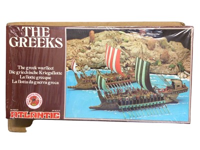 Lot 351 - Atlantic HO Scale The Greeks The Greek Warfleet No.1514, boxed with seal (seal missing to one end) (1)