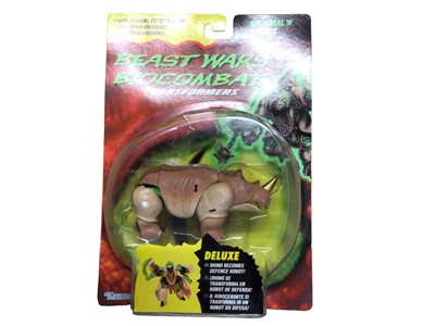 Lot 361 - Kenner Beast Wars Biocombat Maximals including Cheetos Ghephard, Rhinox, Bonecrusher, Snarl & Cybershark Squalo Tigre and Pedacons Tarantulas, Waspinator Punginator & Manterror, on card with bliste...